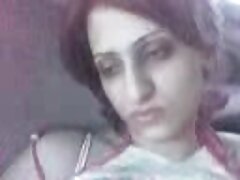 शाहबलूत और काले बालों वाली महिला सेक्सी वीडियो एचडी फुल मूवी बिस्तर में उंगली